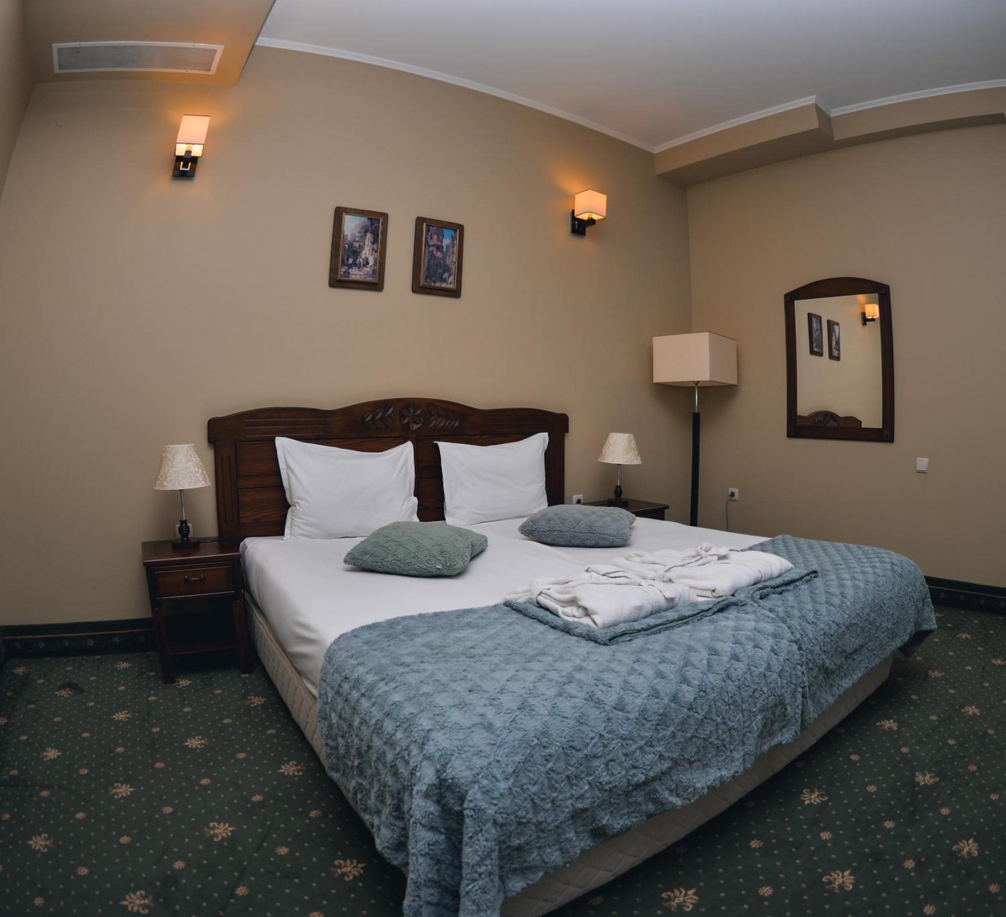 Retro Hotel Haszkovo Kültér fotó